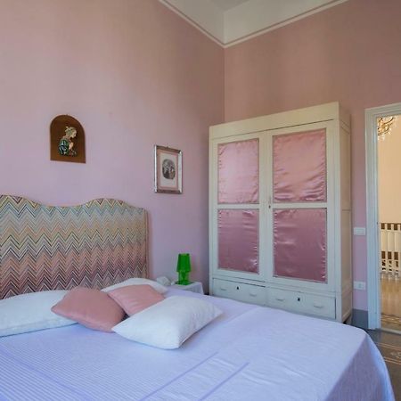 Villa Italy มารินา ดิ เปียตราซันตา ภายนอก รูปภาพ