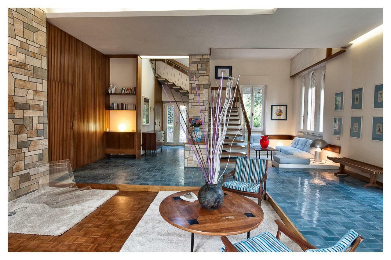 Villa Italy มารินา ดิ เปียตราซันตา ภายนอก รูปภาพ